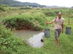 漢斯頓關心西部飲水問題，開展護水公益行動